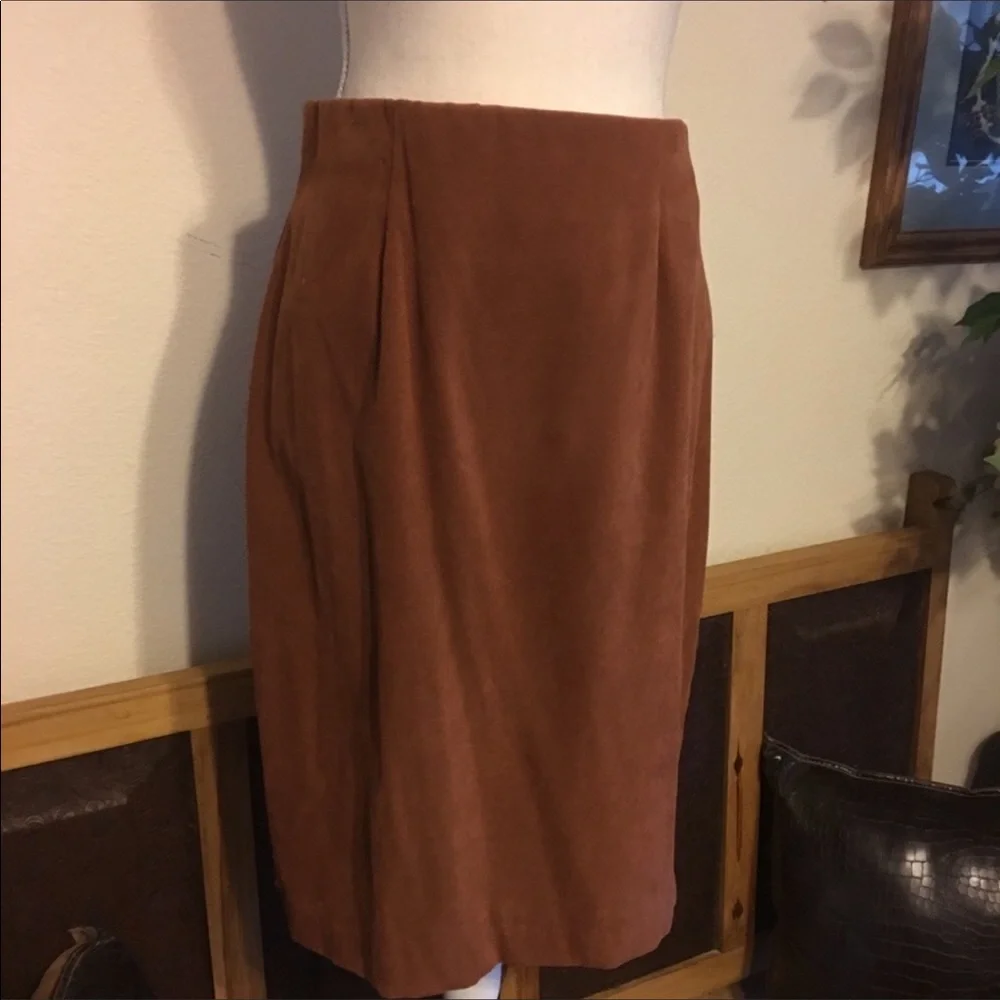 Lori Weidner suede like cognac brown midi skirt 10